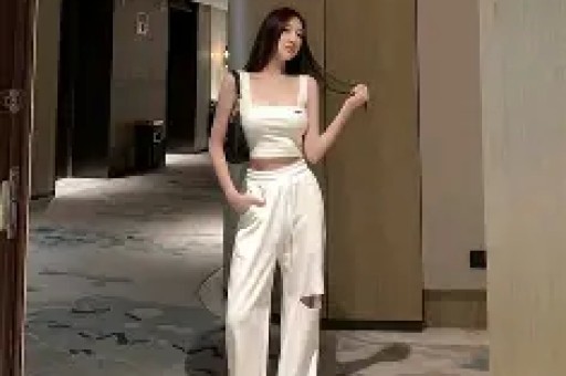 俞浩“炮轰”小红书背后