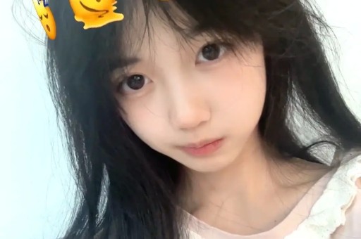 小红书被约谈赵露思冲上热搜在小红书上霸榜神一样的存在